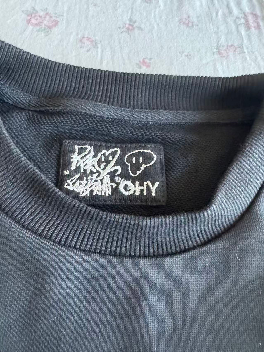 Long sleeves (mystery box)